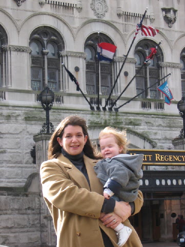 Bethany and Jane in front of Union Staton